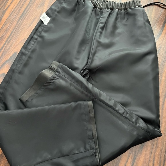 Nordstrom leather pants - Picture 10 of 17